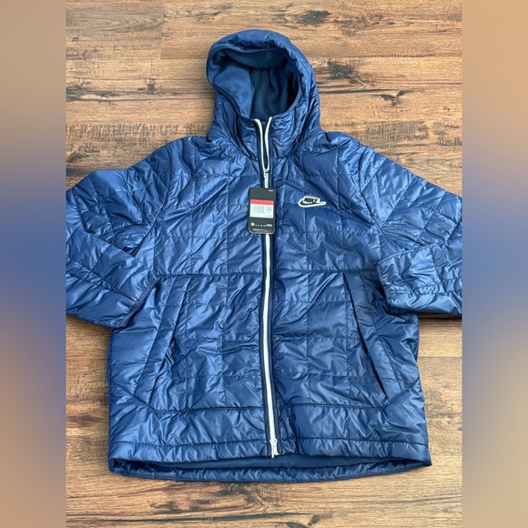 Nike Synthetic-Fill Jacket 'Midnight Navy' (size mens L-Tall)